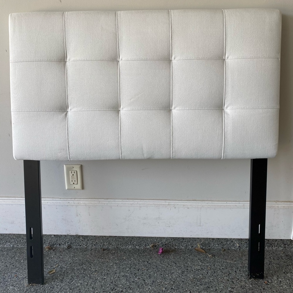 Headboard for Dorm